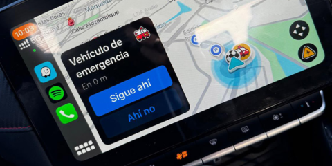 Andalucía prueba un sistema que alerta a los conductores de la presencia de una UVI móvil en ruta
