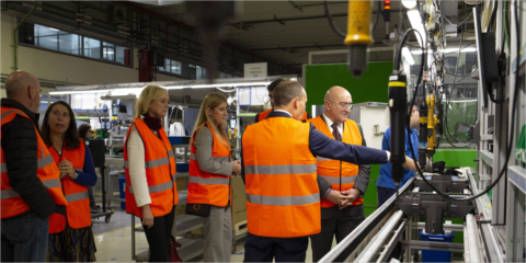 La nueva gama de iluminación solar de Signify contribuirá a descarbonizar los espacios urbanos