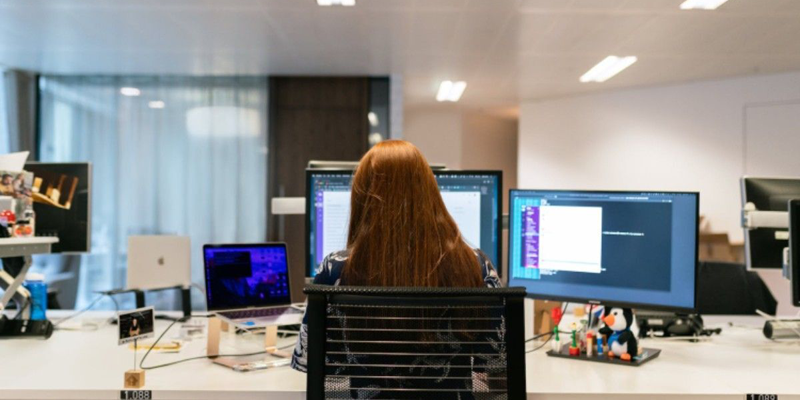 Ayudas de 9 millones para impulsar el emprendimiento digital femenino en Cataluña