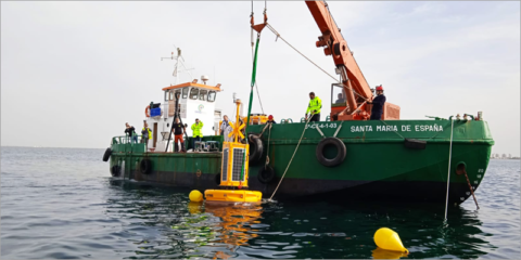 En marcha la red de sensores y boyas para monitorizar el estado ambiental del Mar Menor