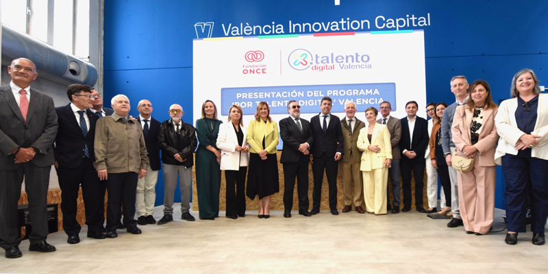 El programa ‘Por Talento Digital’ llega a Valencia para la formación tecnológica de personas con discapacidad