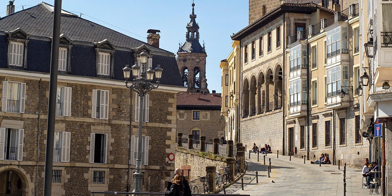 Vitoria-Gasteiz se convierte en destino turístico inteligente tras superar más del 80% de los requisitos