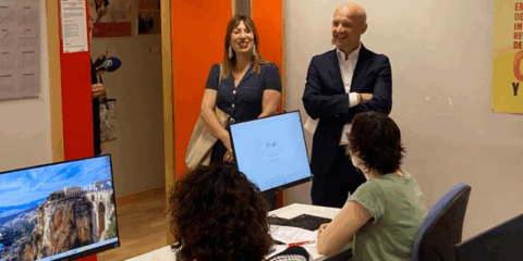 El Ayuntamiento de Zaragoza impulsa las competencias digitales con dos programas de formación