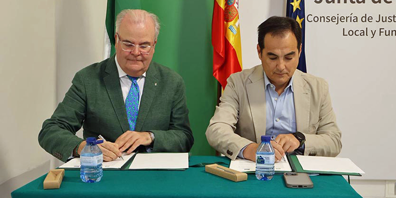 Renovación del convenio para seguir desplegando la administración electrónica local en Andalucía