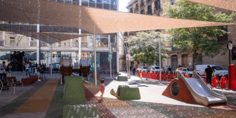 El Ayuntamiento de Barcelona optimiza el diseño de áreas de juego infantiles con sensores y encuestas