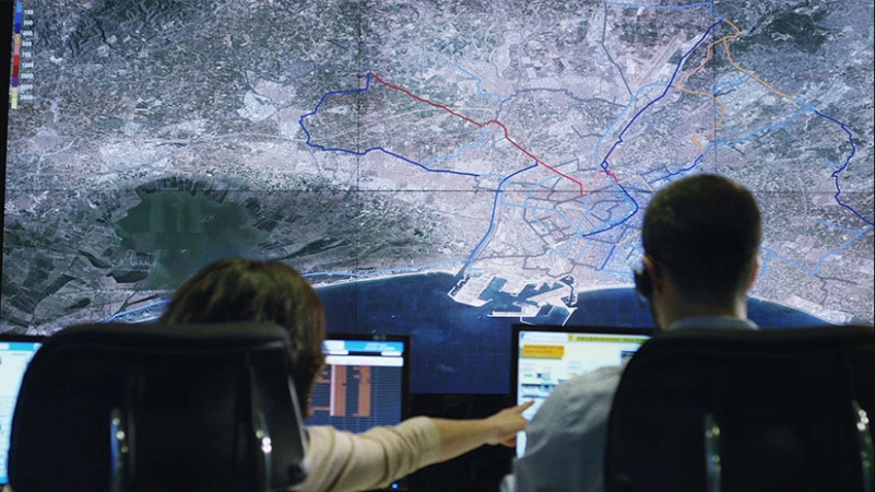 Imagen de dos trabajadores 