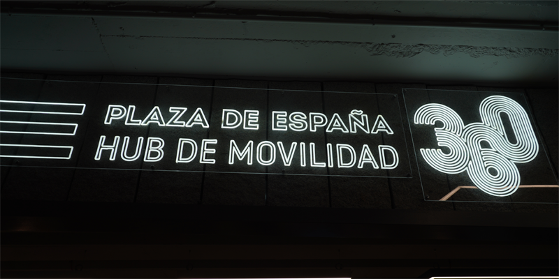 El nuevo hub de movilidad sostenible Plaza de España 360 cuenta con una estación de bicimad