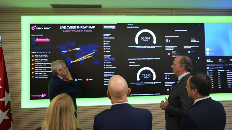 La Comunidad de Madrid inaugura un centro de mando pionero que velará por el funcionamiento ininterrumpido de los servicios públicos digitales
