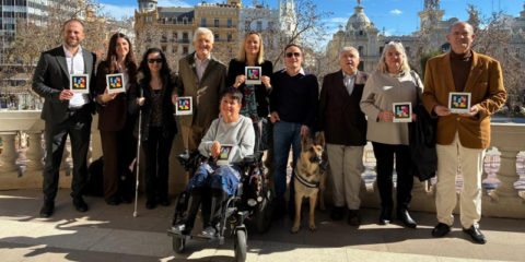 Valencia instala señalización digital inteligente para mejorar la accesibilidad en toda la ciudad