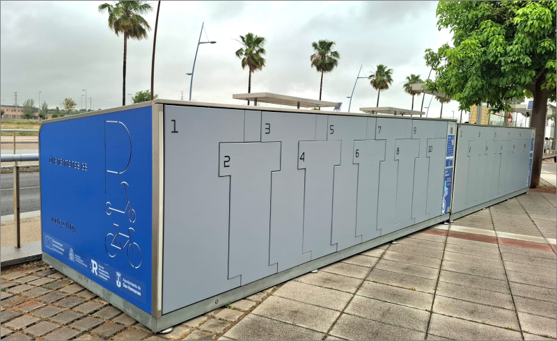 el nuevo servicio ofrece 10 taquillas individuales con toma eléctrica 