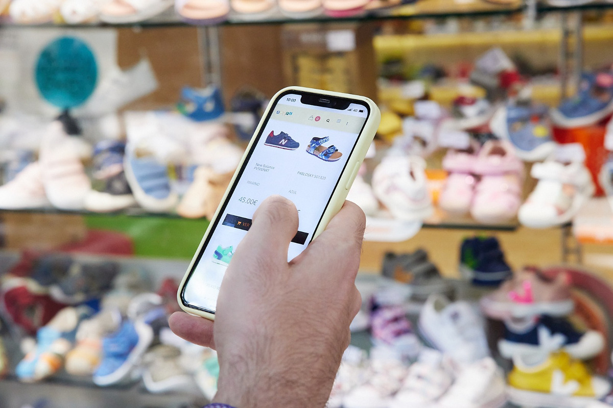 Convocatoria de Barcelona para un reto urbano dotado con 200.000 euros destinado a innovar en el comercio local.