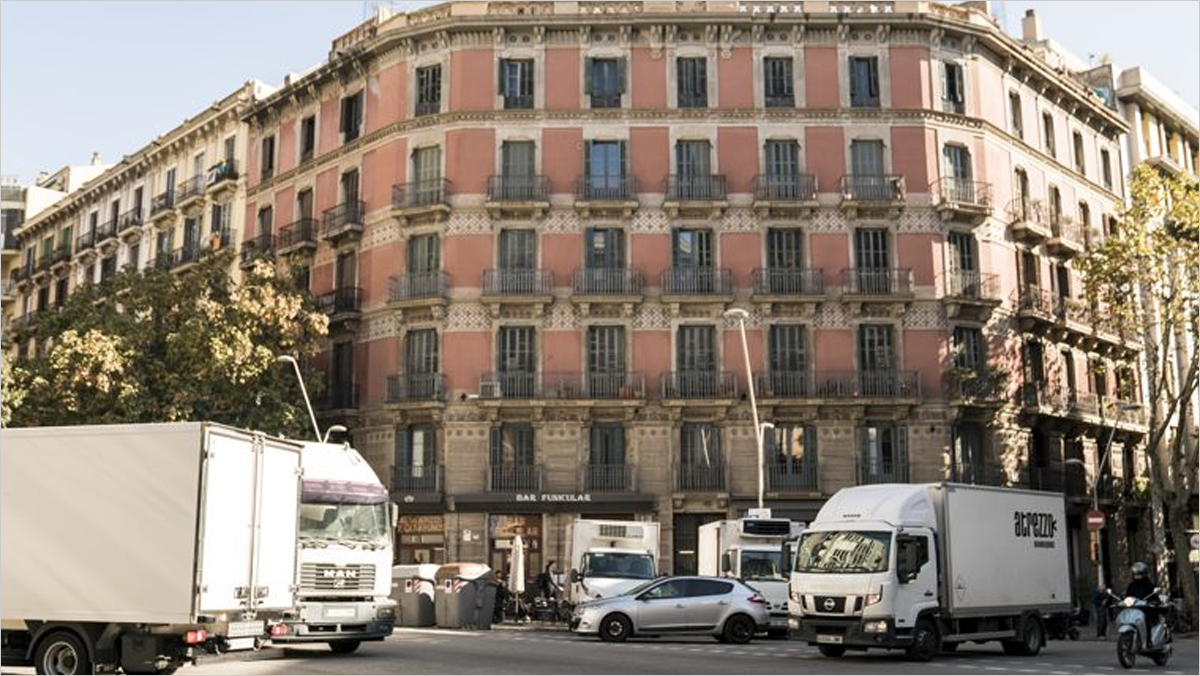 Sistema de reserva de plazas de carga y descarga para la distribución HORECA en Barcelona dentro del piloto Horeca Hub.