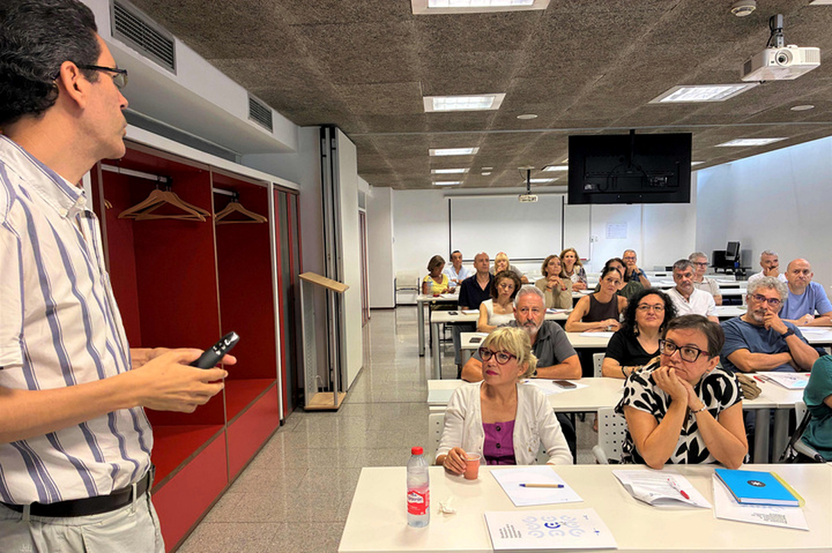 Proyecto ‘Buzo’, un chatbot con inteligencia artificial para apoyar la información técnica en la Administración regional.