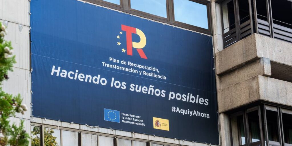 cartel del Plan de Recuperación